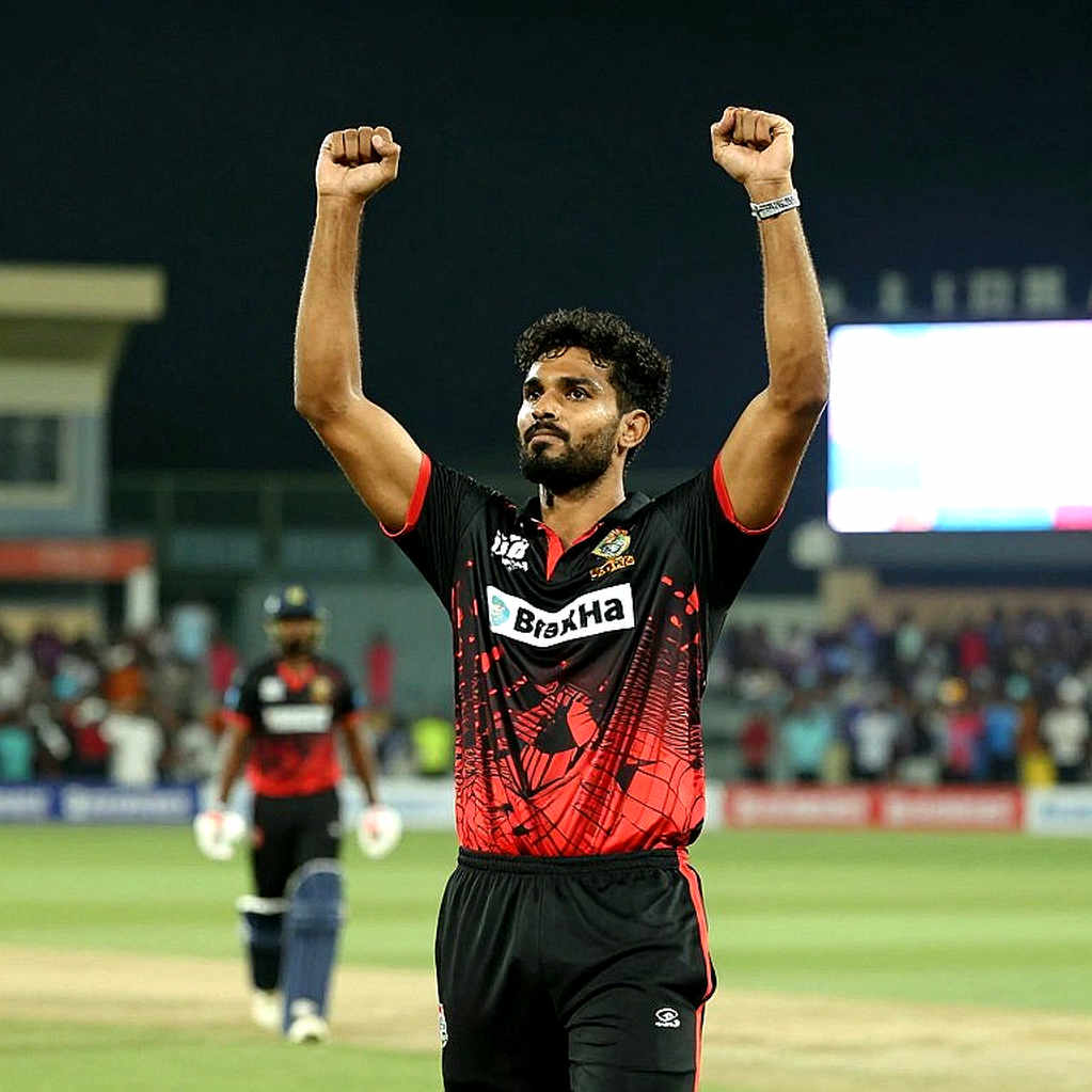 Asian Cricket in Transfer Season: NOCs, Wage Bills, and the Fast Bowlers Left Out of the Ledger